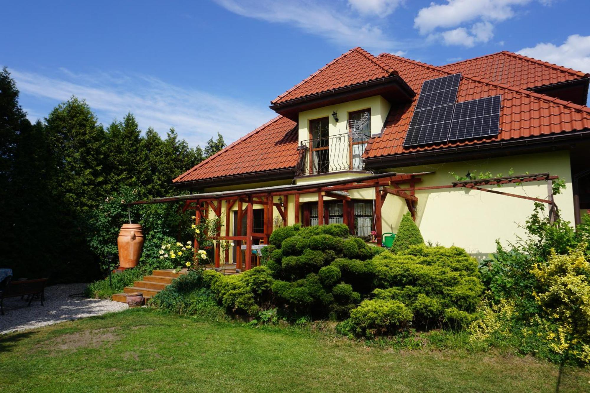 Comfortable House With Garden Manki 외부 사진