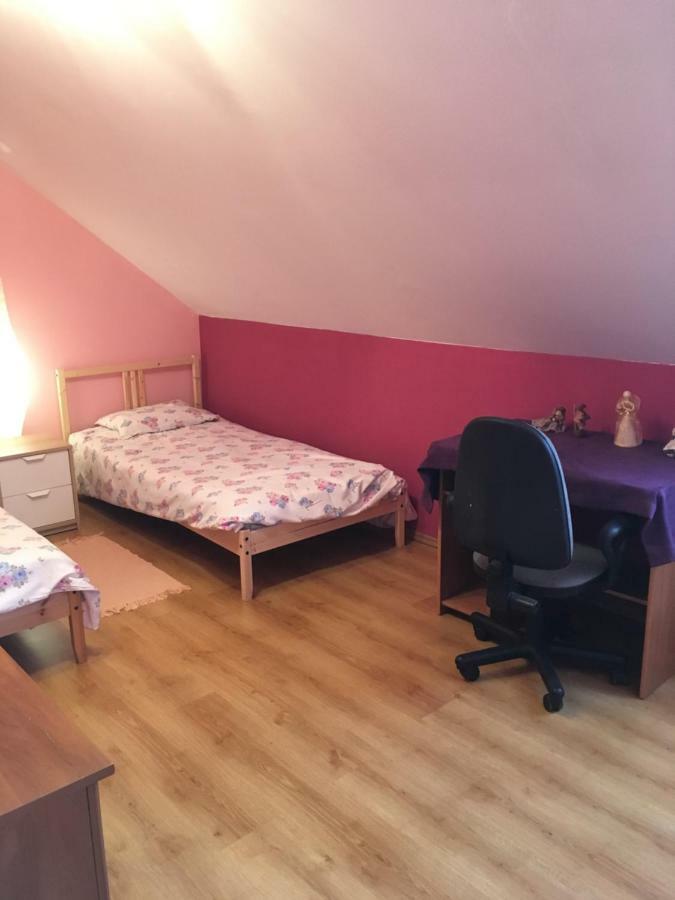 Comfortable House With Garden Manki 외부 사진
